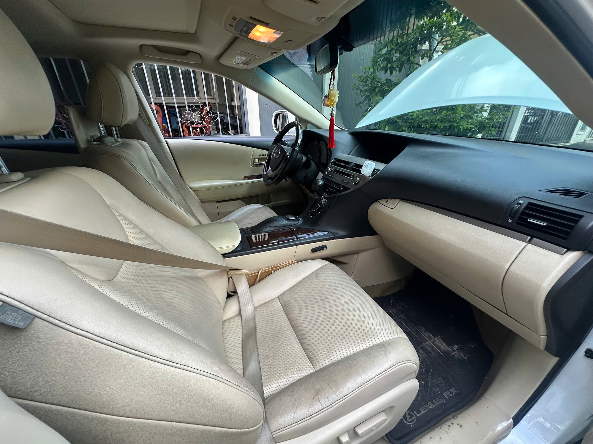 Lexus-RX-350-2011-lướt-đẹp-170000-km (4).jpg