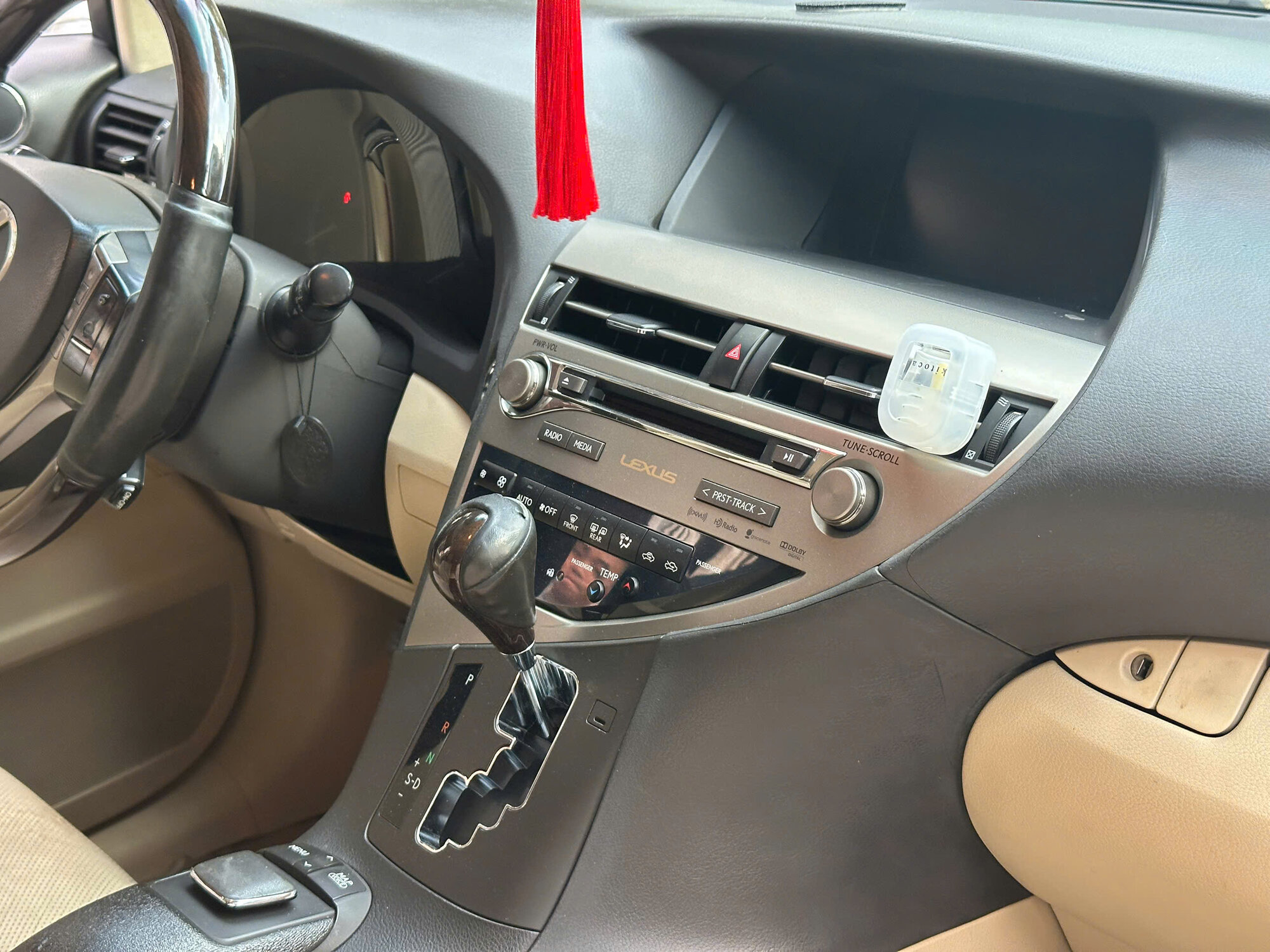 Lexus-RX-350-2011-lướt-đẹp-170000-km (6).jpg