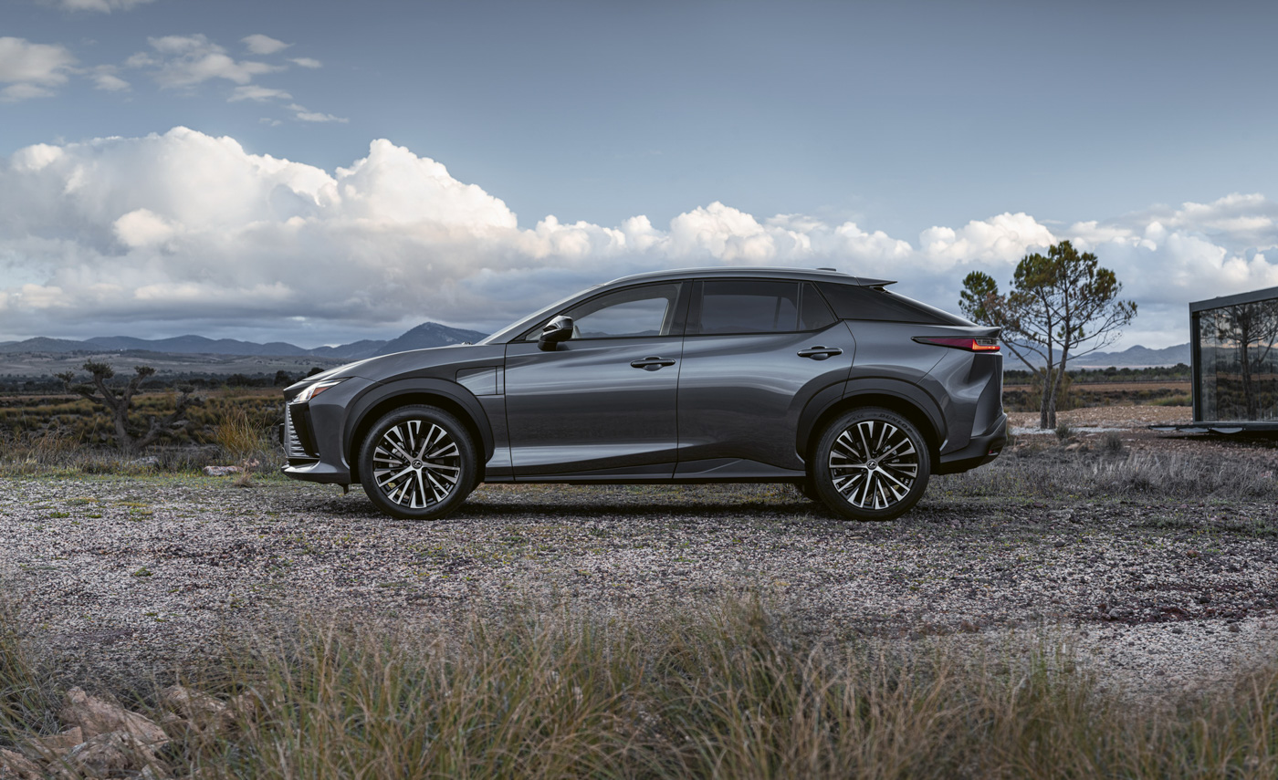 Lexus RZ450e (11)-10.JPG