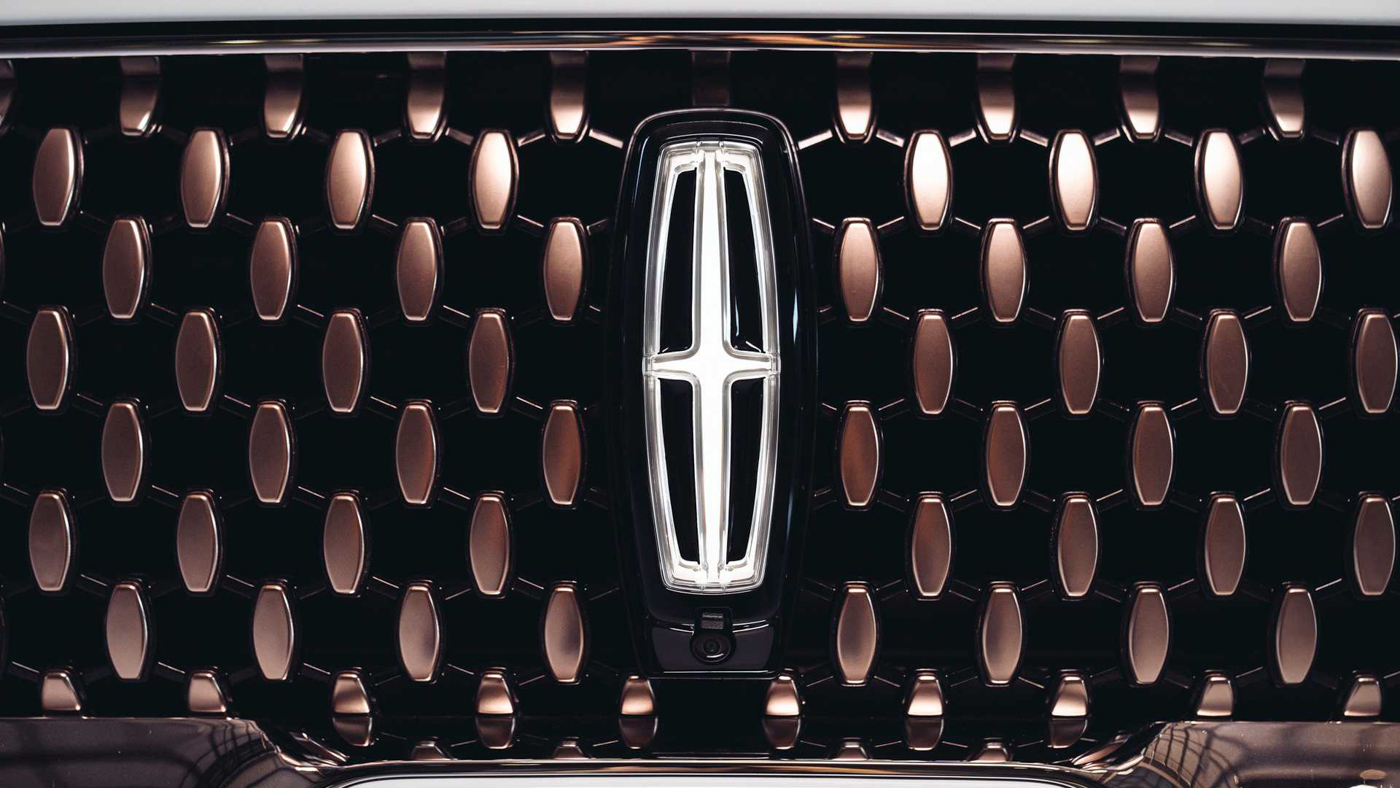 Lincoln Aviator Concept (1).JPG