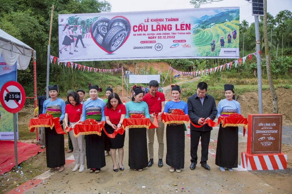 lop-xe-anh-_3.JPG
