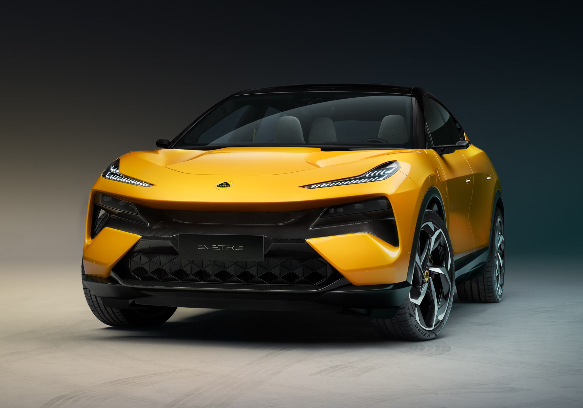 Lotus Eletre (6).jpg