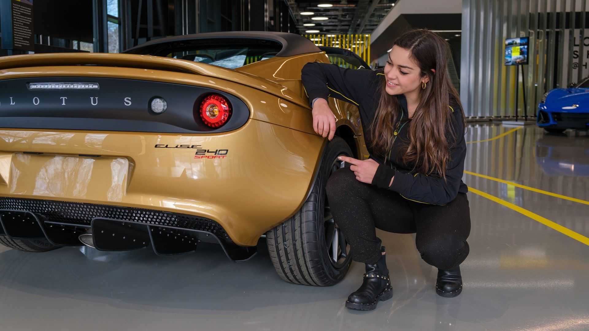Lotus Elise (7).jpg