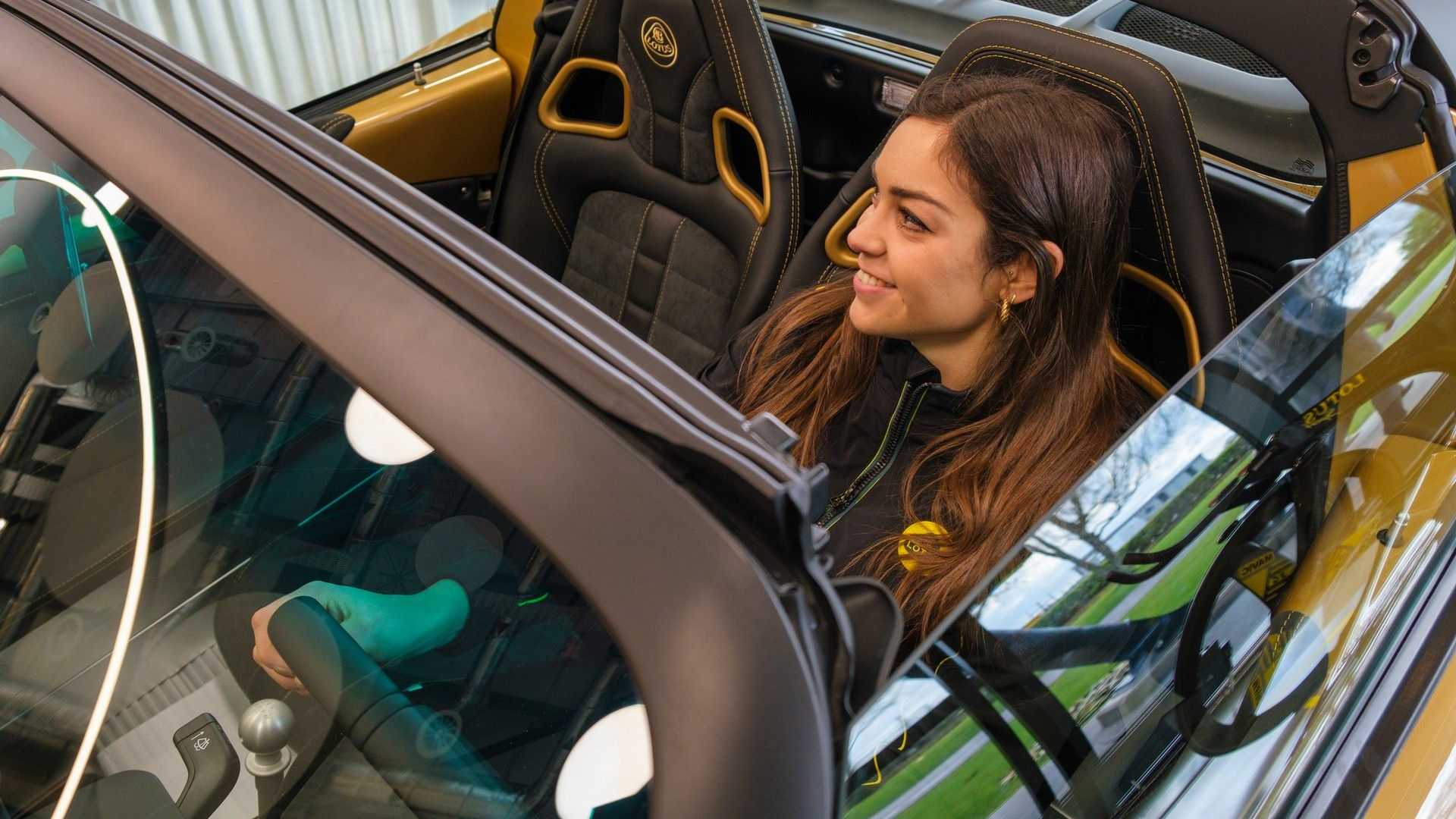 Lotus Elise (8).jpg
