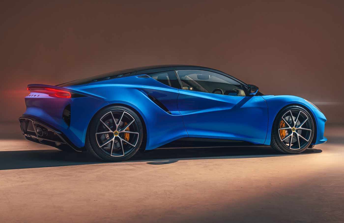 Lotus Emira (11).JPG