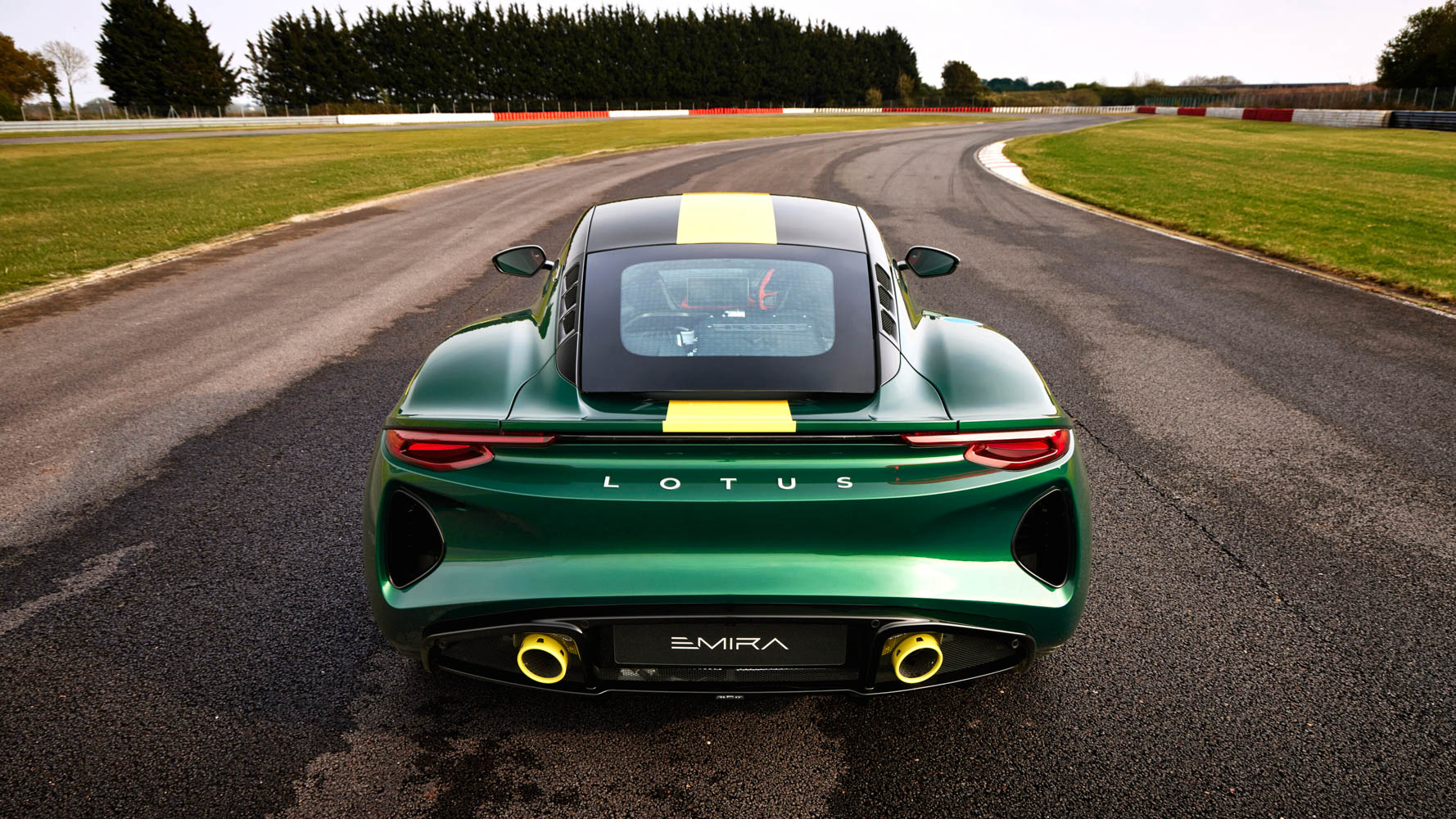 Lotus Emira Clark Edition anh _19.jpg