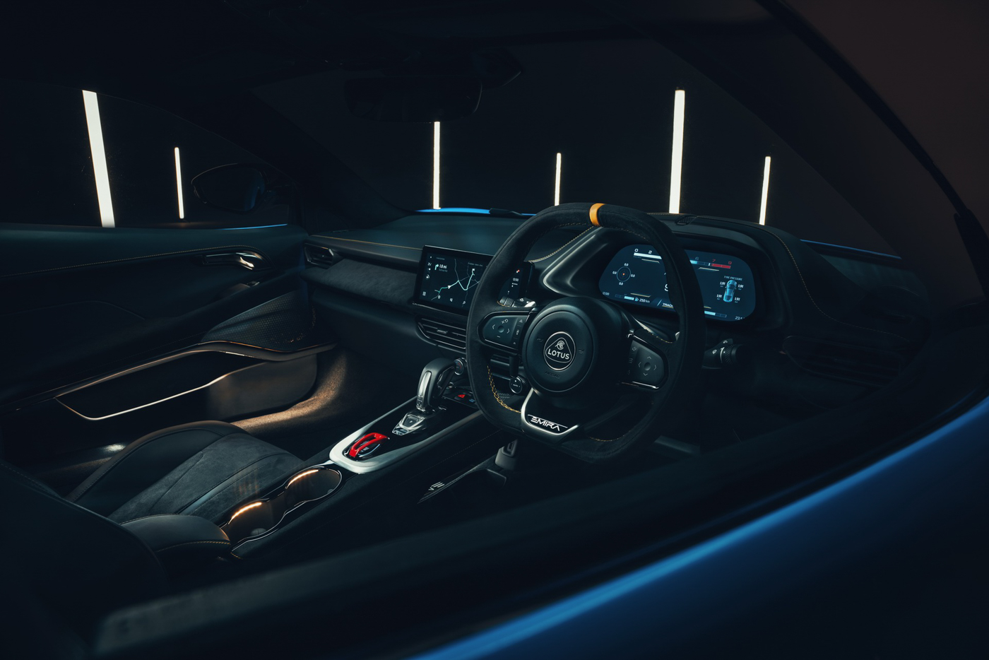 Lotus Emira V6 (6).JPG