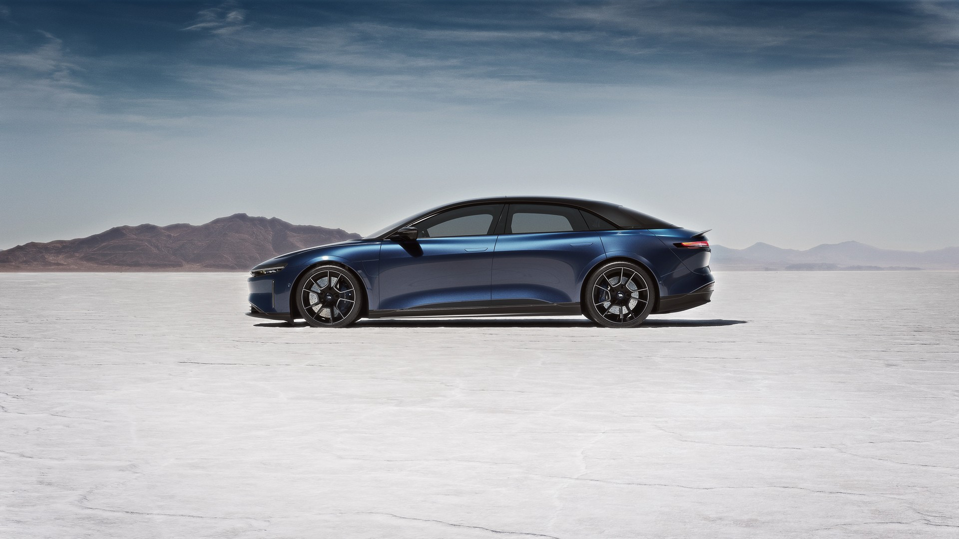 Lucid Air Sapphire (10).JPG