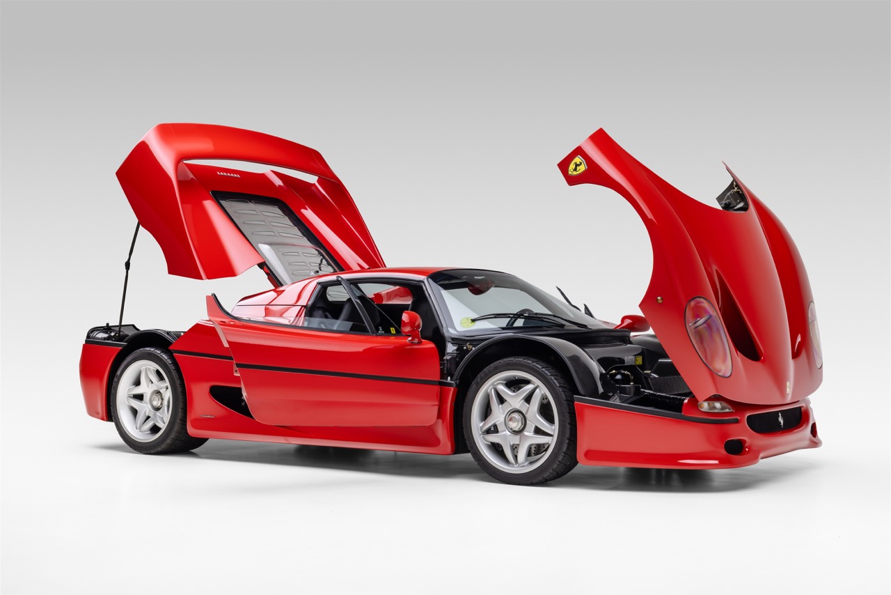 LV26_r0080 1997 Ferrari F50_137 Large.jpeg