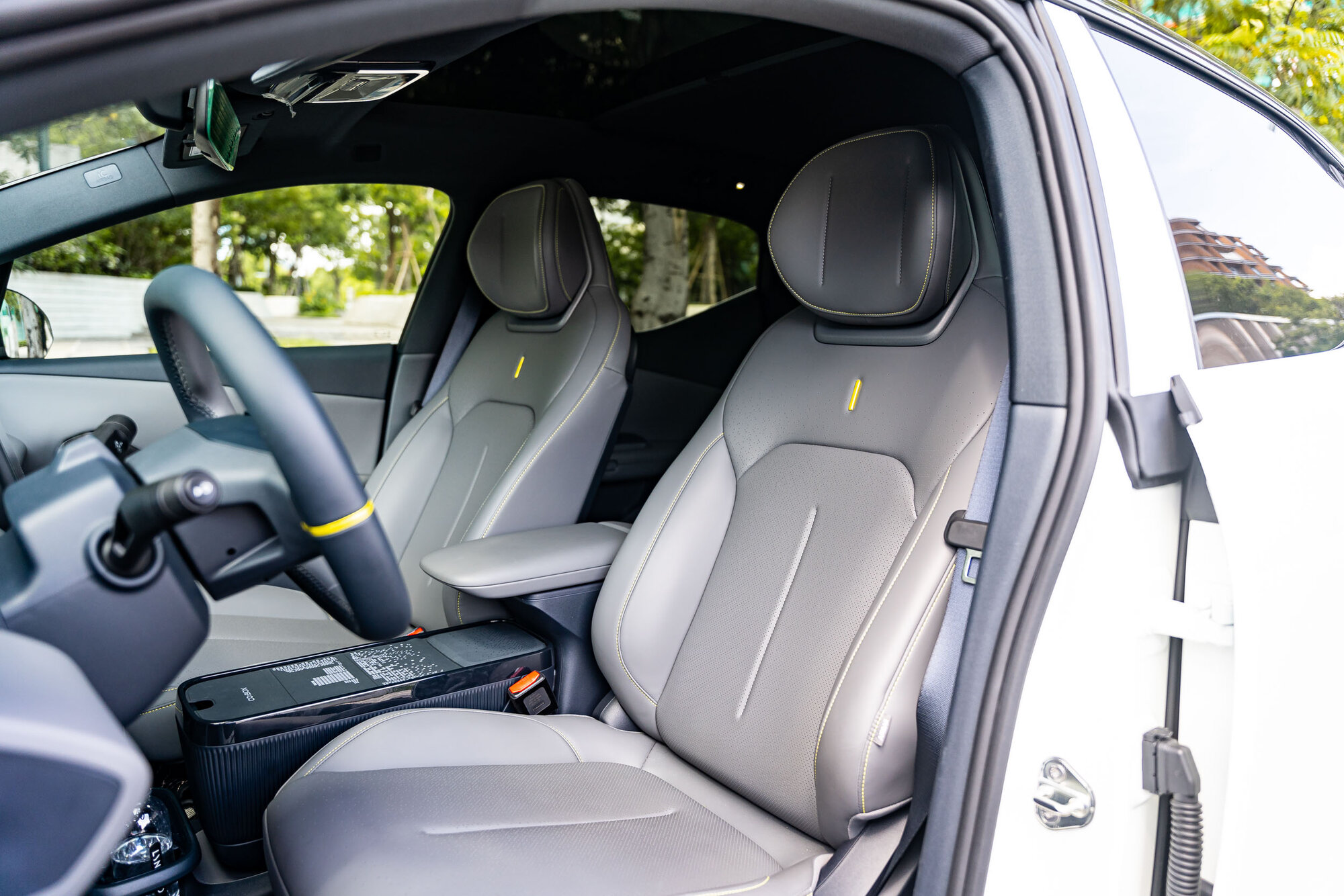 Lynk-Co-02-2 (7).jpg