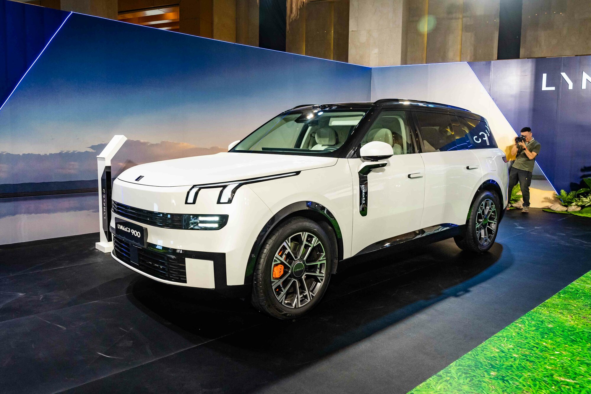 Lynk-Co-900-có-gì-với-giá-3069-tỷ-đồng (12).jpg