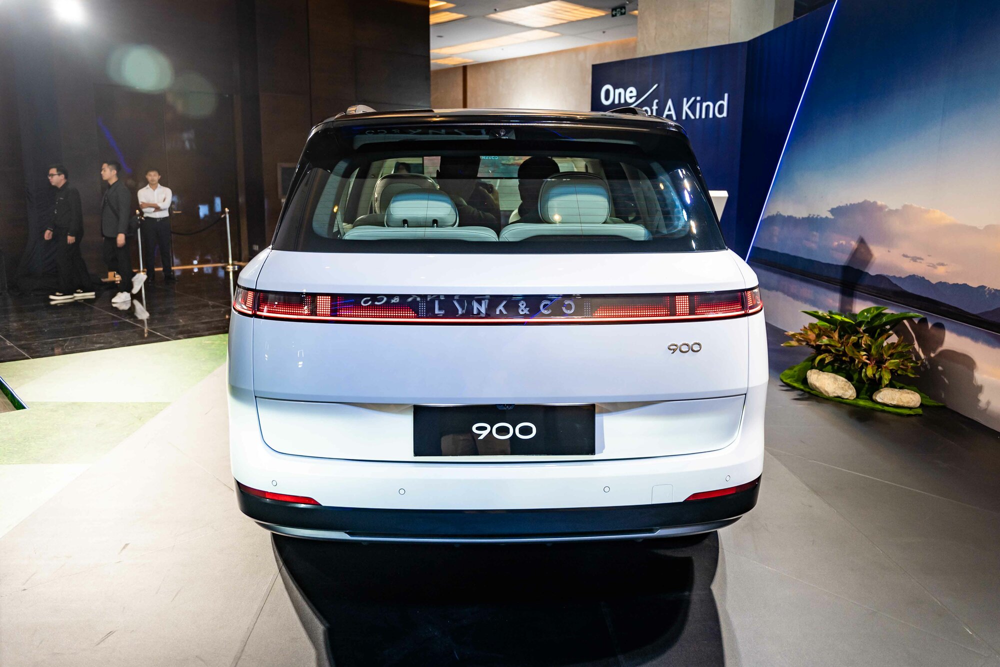 Lynk-Co-900-có-gì-với-giá-3069-tỷ-đồng (13).jpg