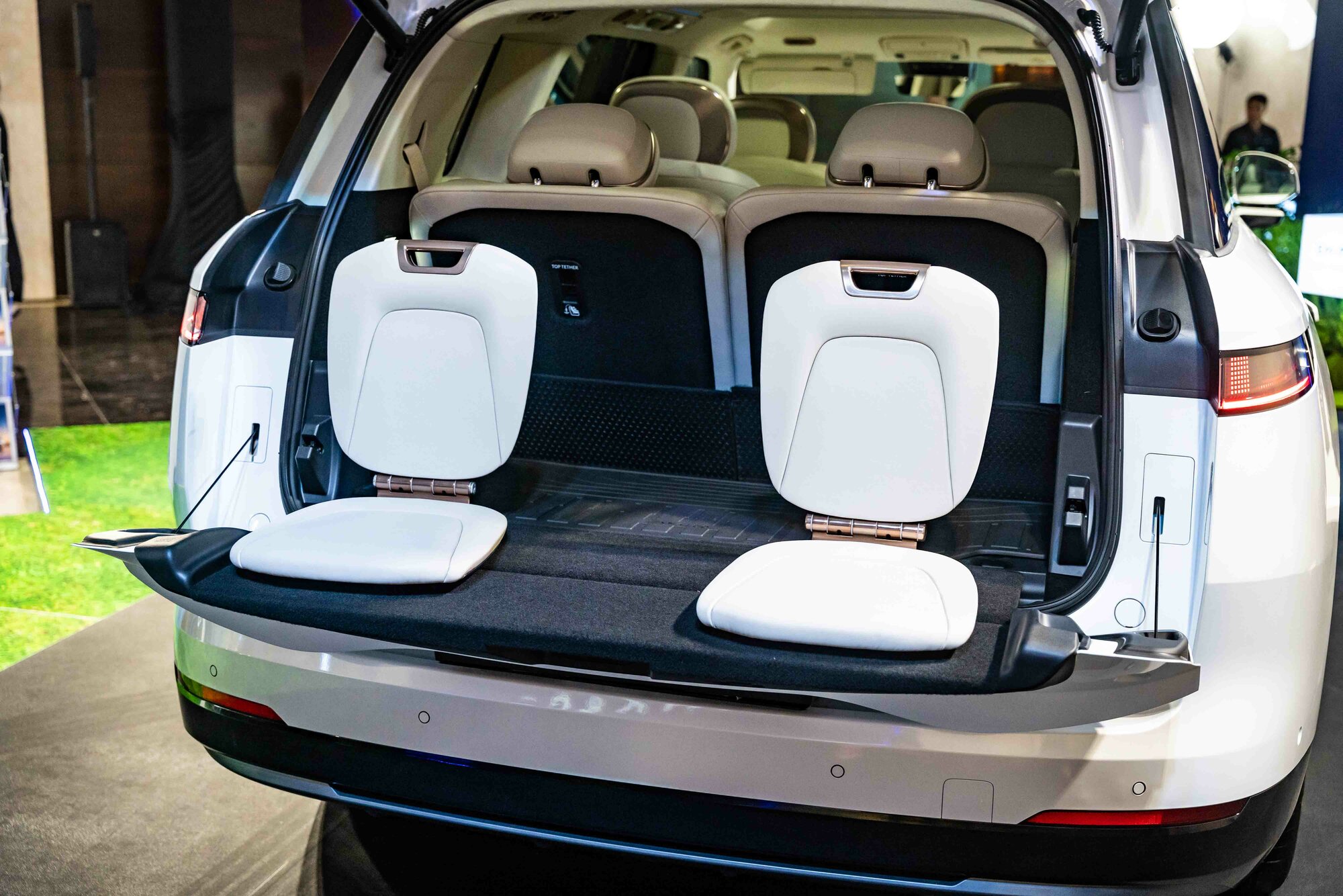 Lynk-Co-900-có-gì-với-giá-3069-tỷ-đồng (20).jpg