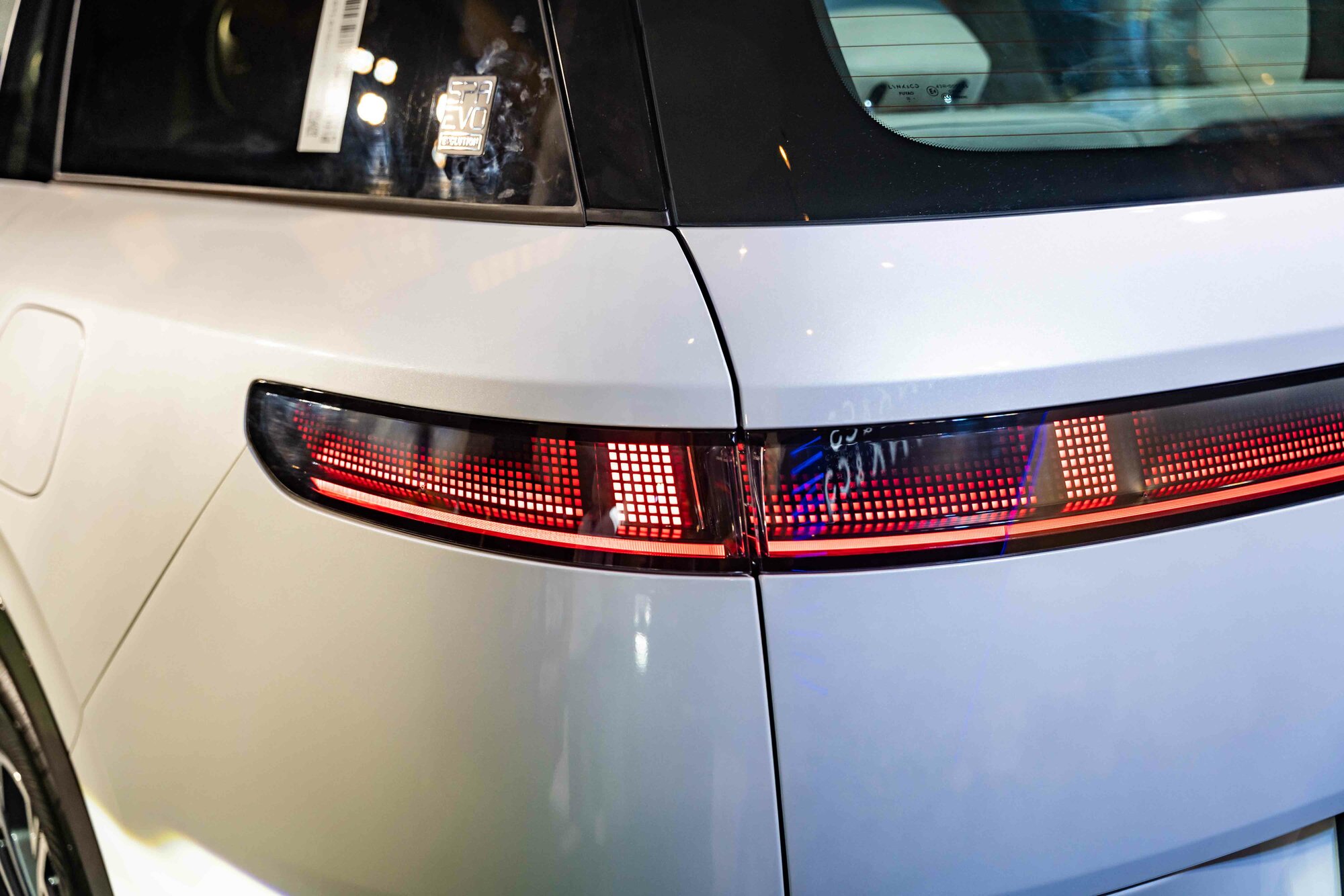 Lynk-Co-900-có-gì-với-giá-3069-tỷ-đồng (7).jpg