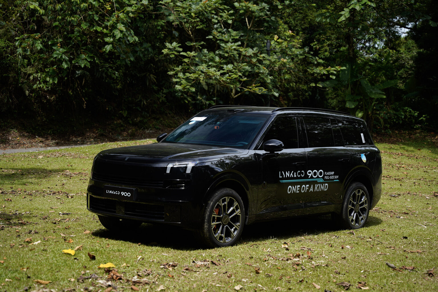 Lynk_Co_900_SUV_Full_Size_giá_hơn_3_tỷ_đồng (10) (1).jpg