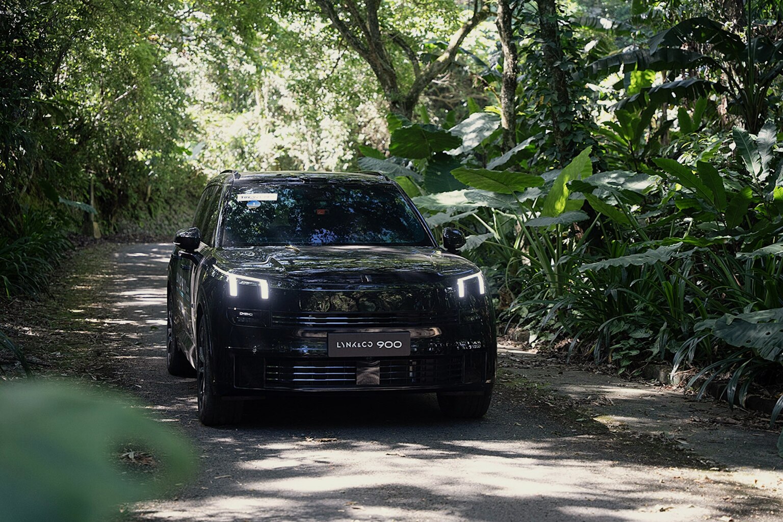 Lynk_Co_900_SUV_Full_Size_giá_hơn_3_tỷ_đồng (18).jpg