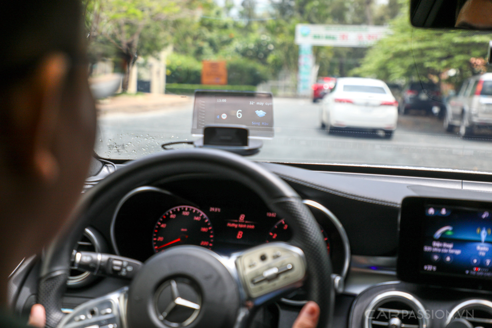 man-hinh-hud-vietmap-h1as-carpassion-anh-3.jpg
