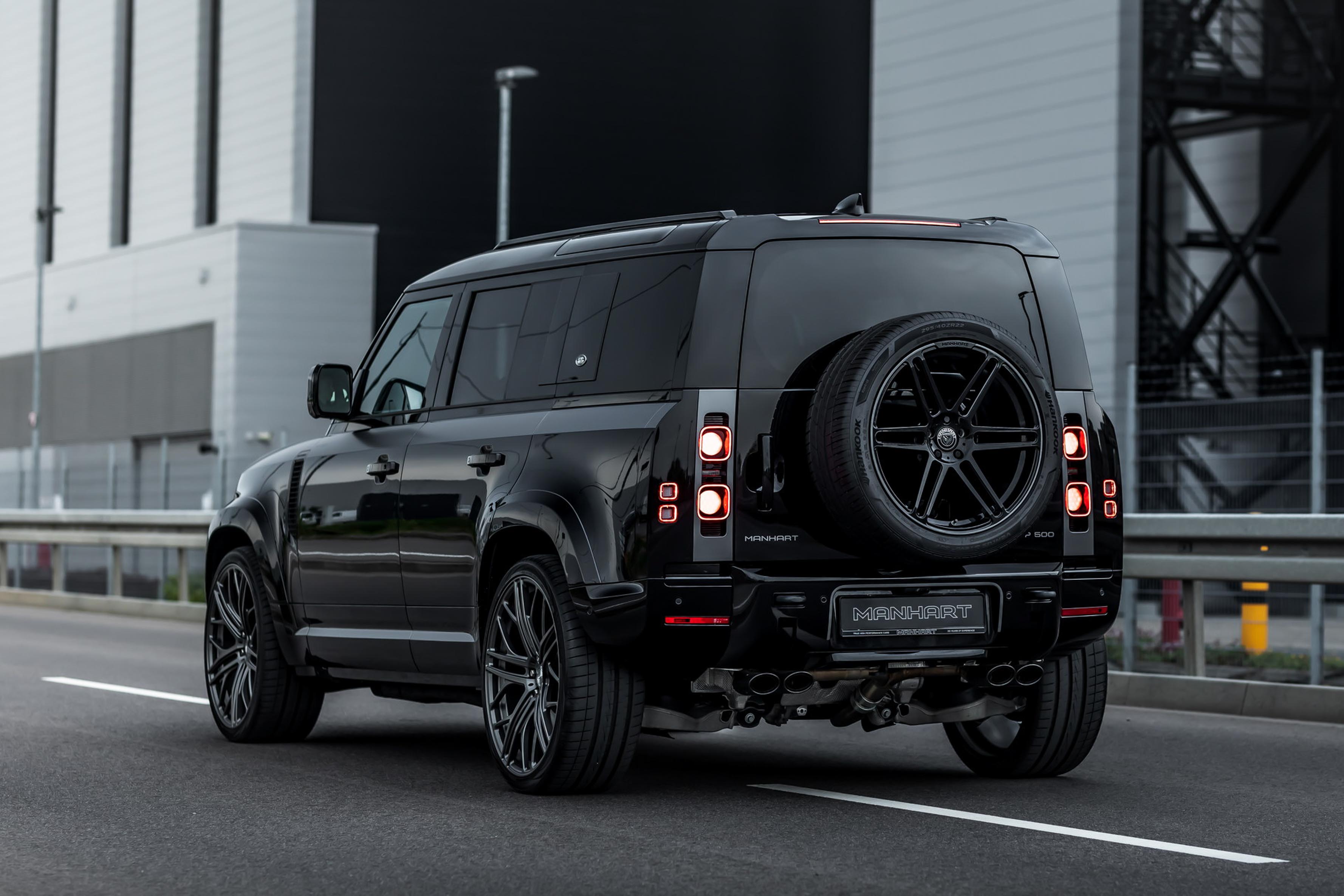 Manhart Land Rover Defender (8).JPG