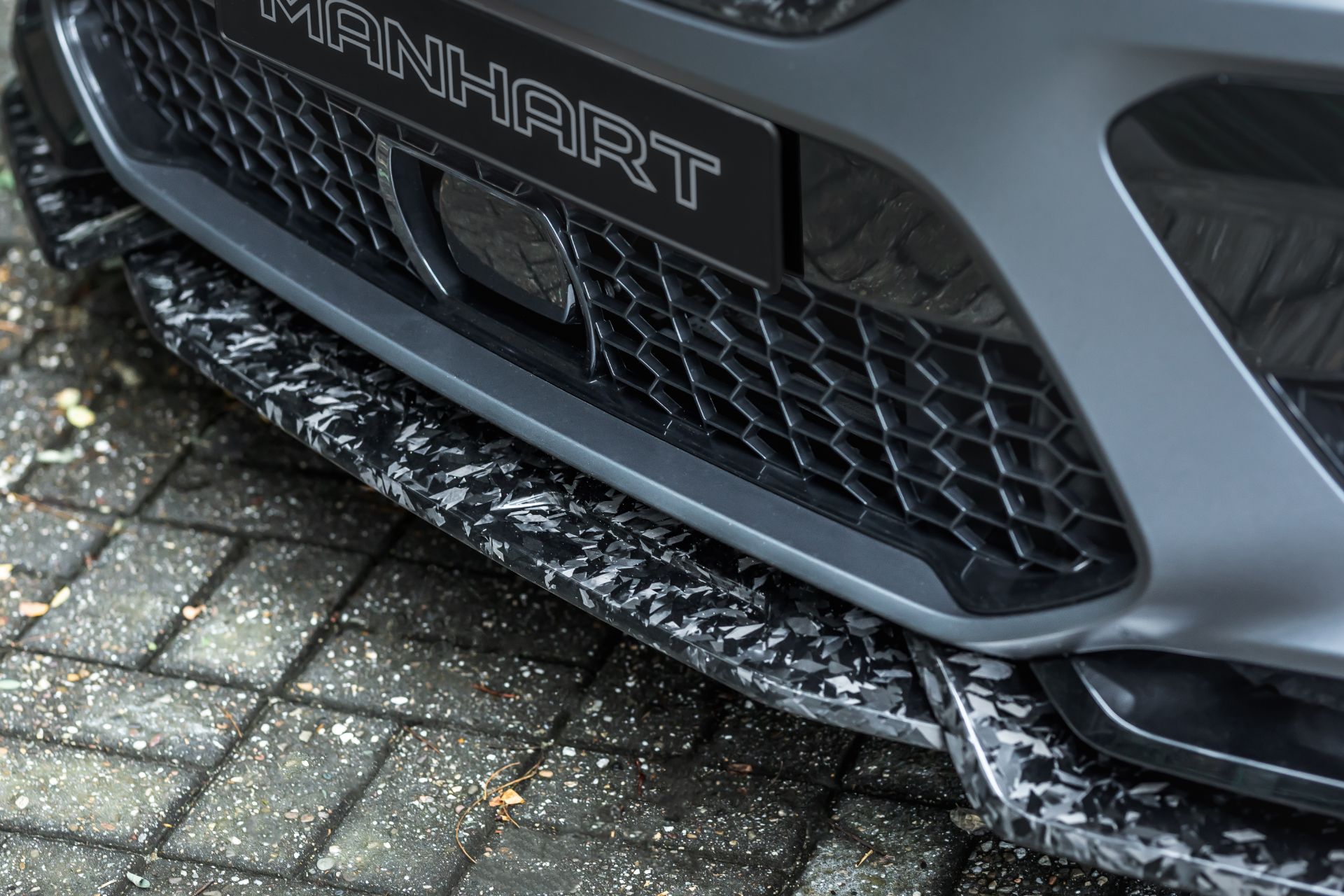 Manhart MHX6 700 WB (14).jpg