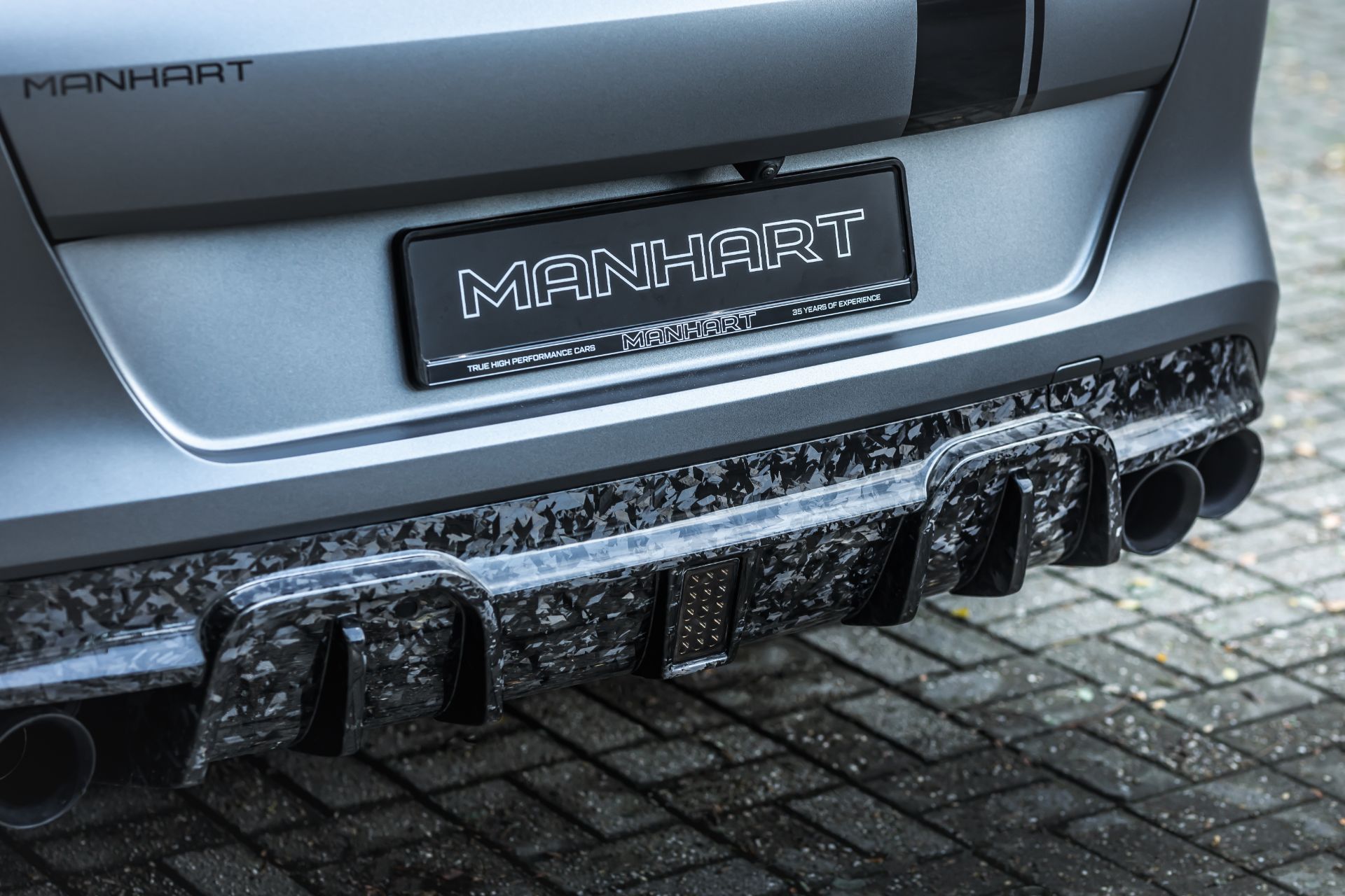 Manhart MHX6 700 WB (5).jpg