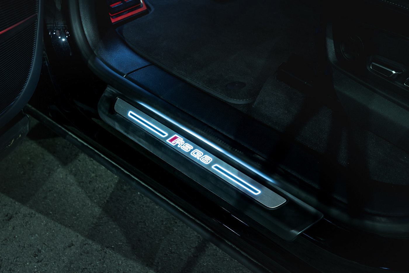Manhart RS Q8 (5).JPG