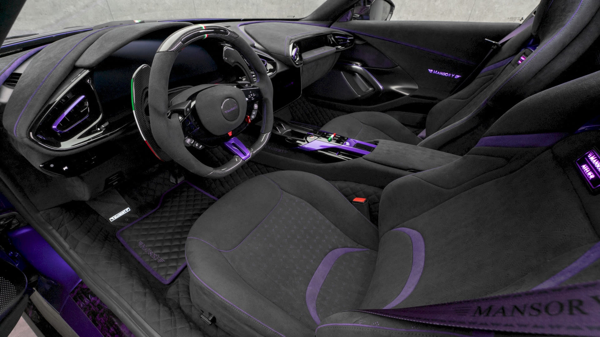 mansory-equestre-ferrari-12cilindri-14-961732.jpeg