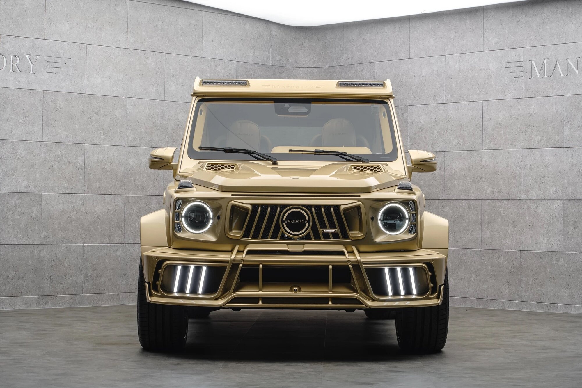 Mansory P720-anh-2.jpeg