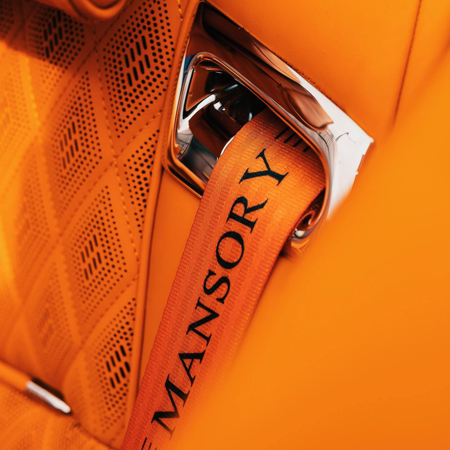 Mansory Rolls-Royce Dawn (8).JPG