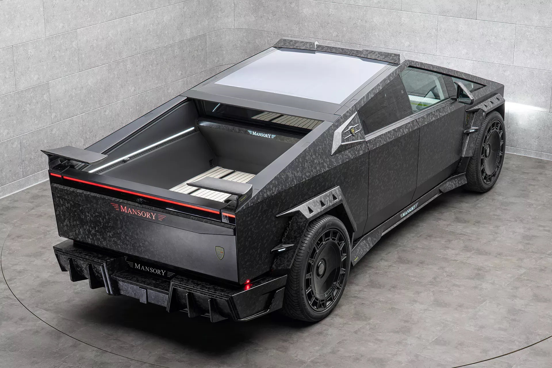 Mansory-Tesla-Cybertruck-Elongation-Evo-2.jpeg
