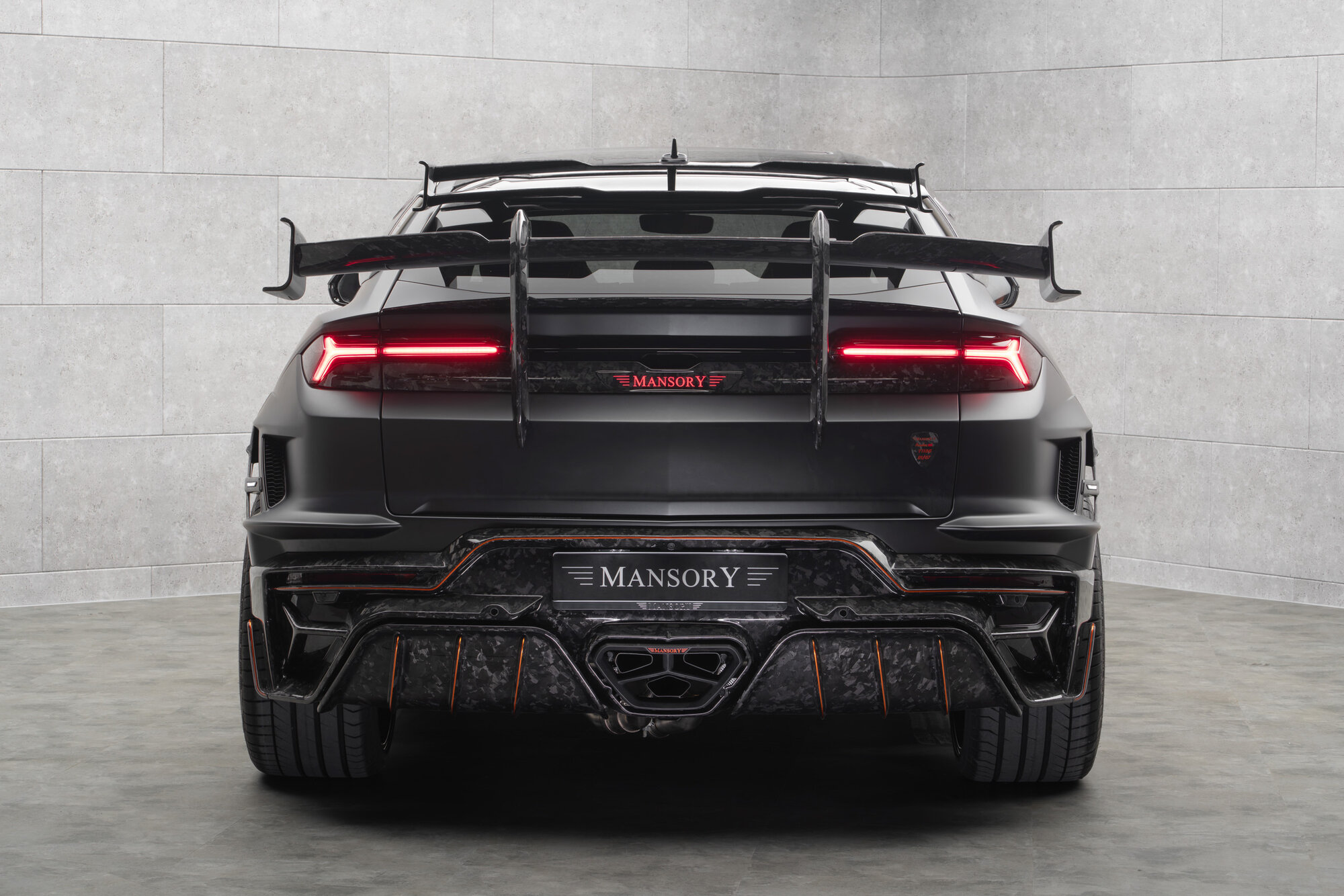 MANSORY-Venatus-SE-Lamborghini-Urus-SE-anh-20.jpeg