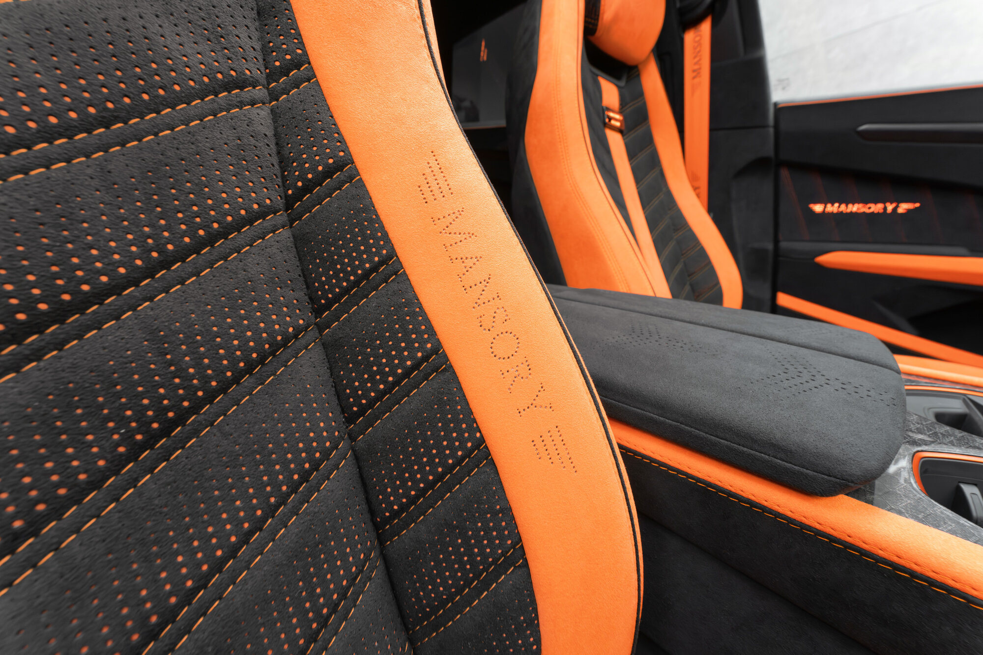 MANSORY-Venatus-SE-Lamborghini-Urus-SE-anh-5.jpeg
