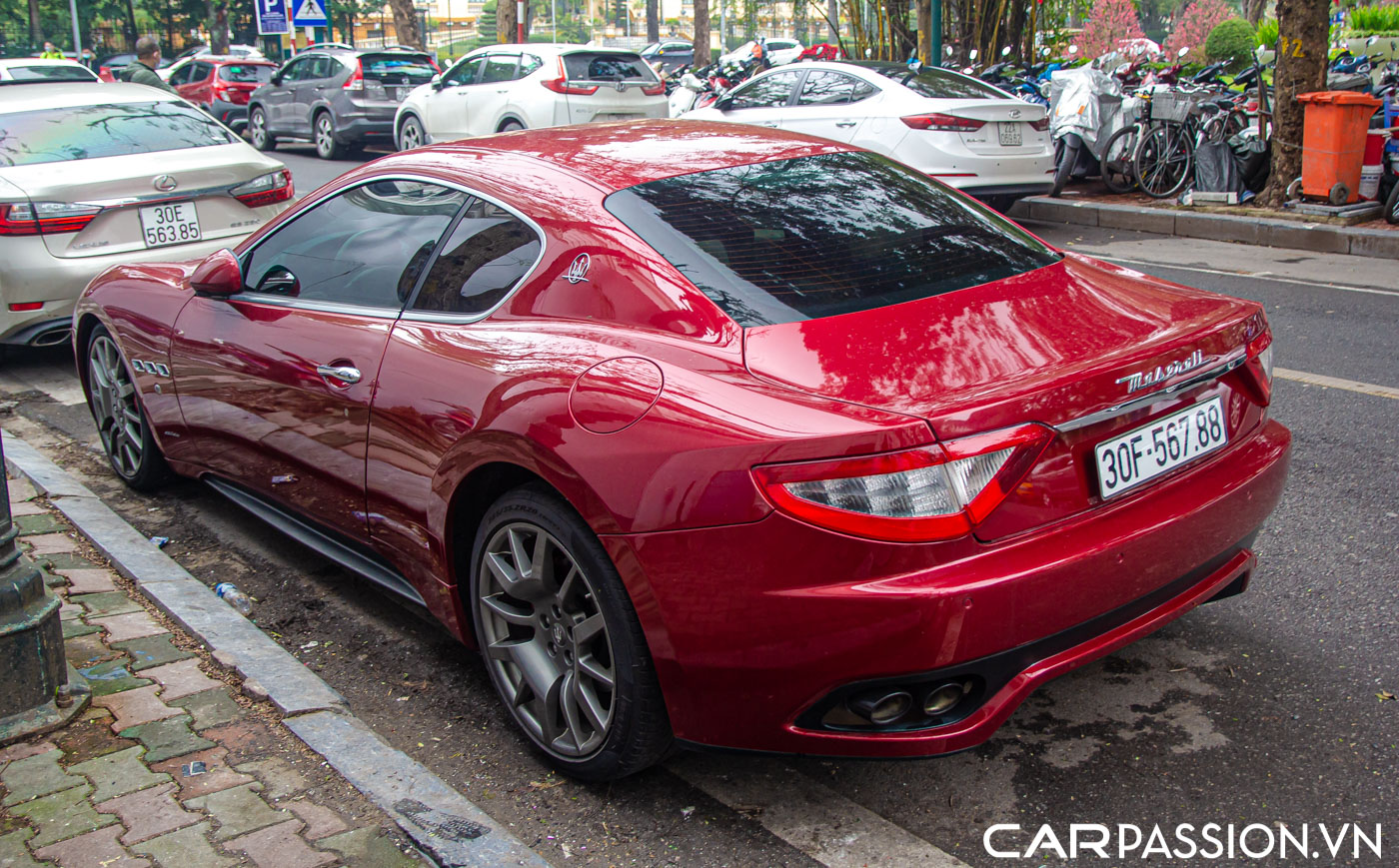 Maserati Gran Turismo (37).JPG