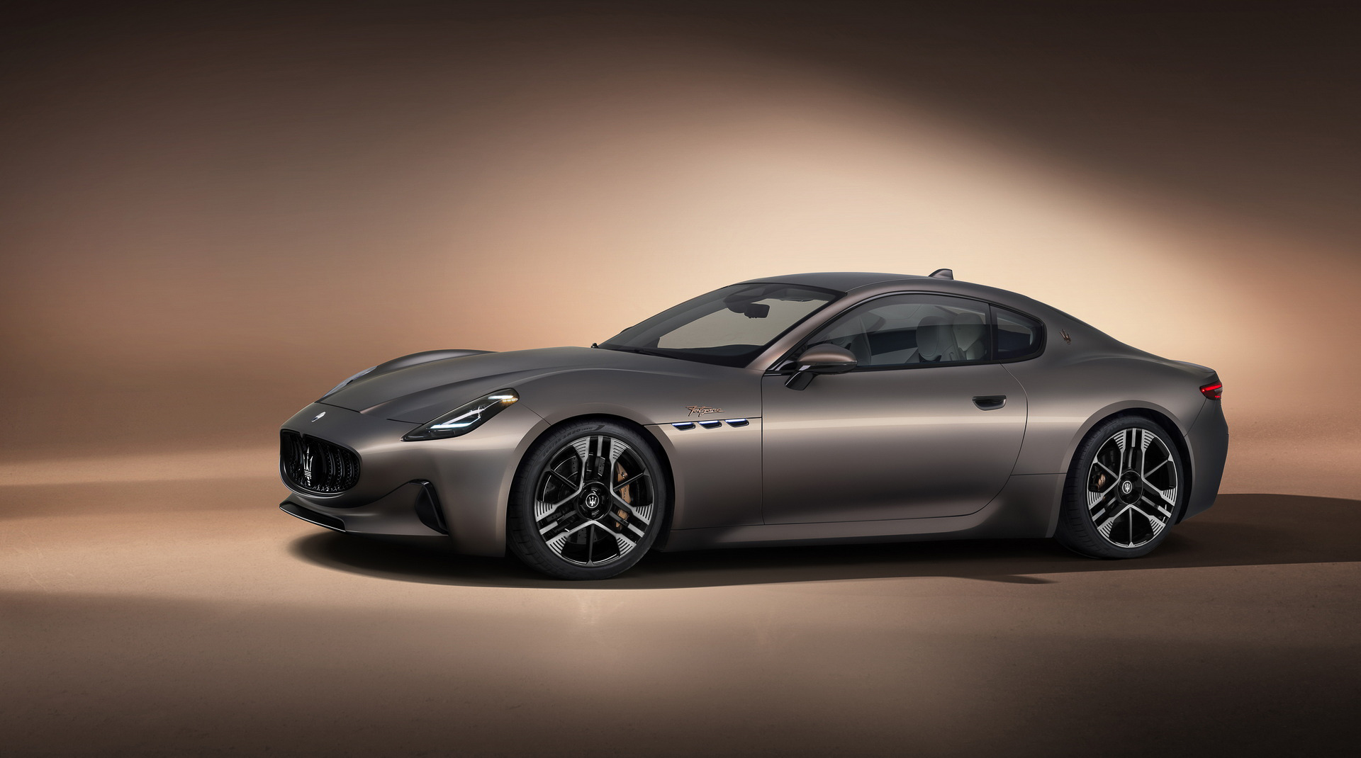 Maserati GranTurismo (17).JPG