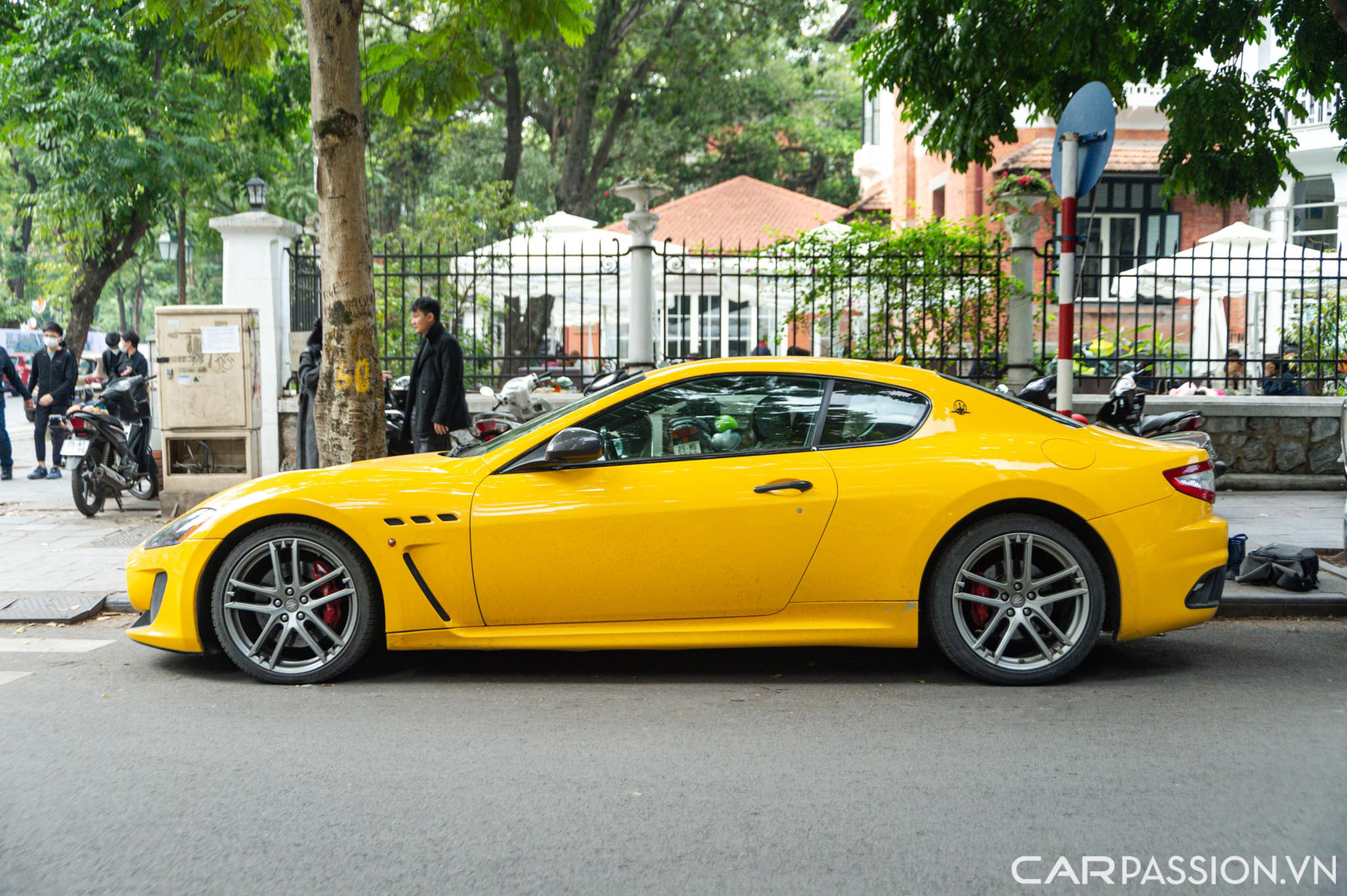 Maserati Granturismo MC Sportline (10).jpg