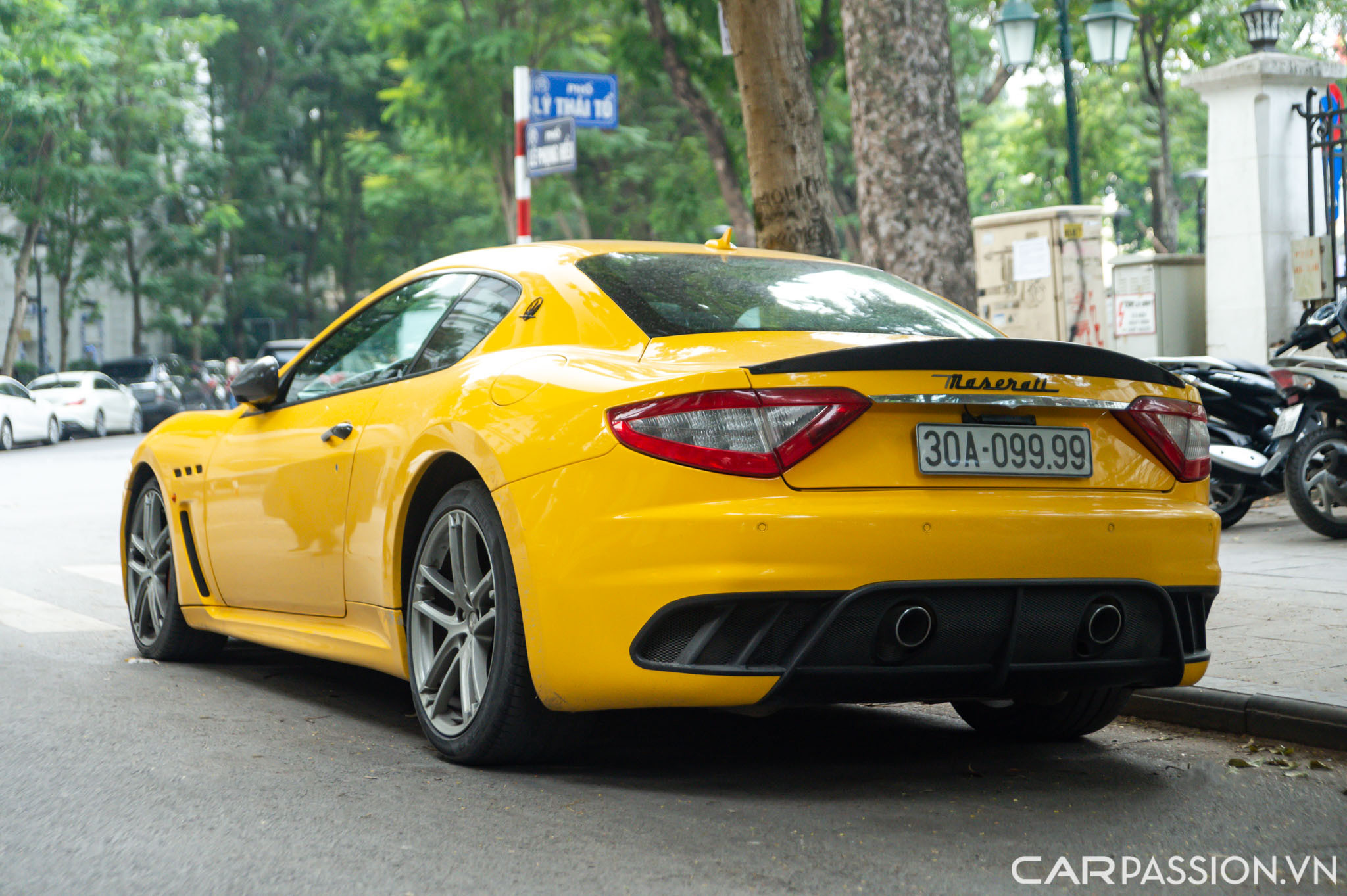 Maserati Granturismo MC Sportline (13).jpg
