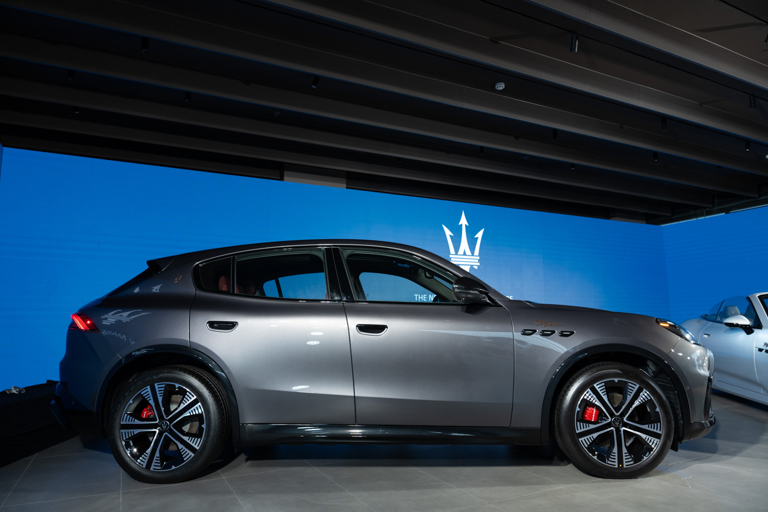 Maserati Grecale Folgore-anh-_9.jpg