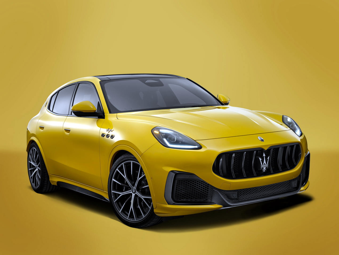 maserati_grecale_00.jpg