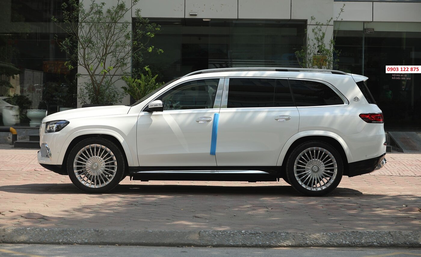 Maybach-GLS600-4Matic-model-2021-mau-Trang-(5).jpg