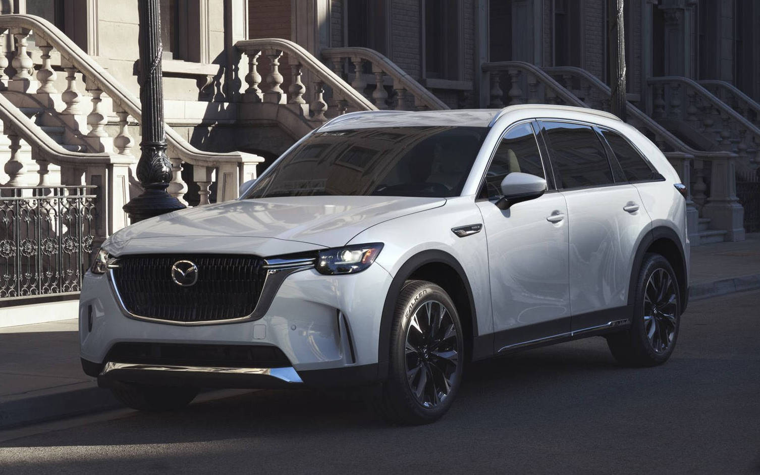 mazda-cx90-07.jpg