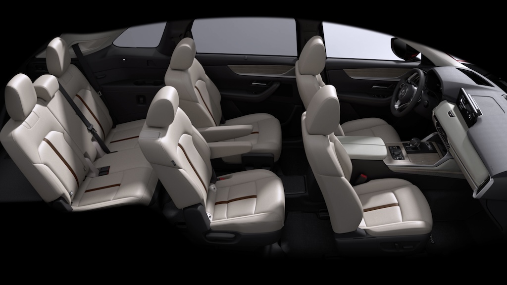 Mazda CX90_03.jpg