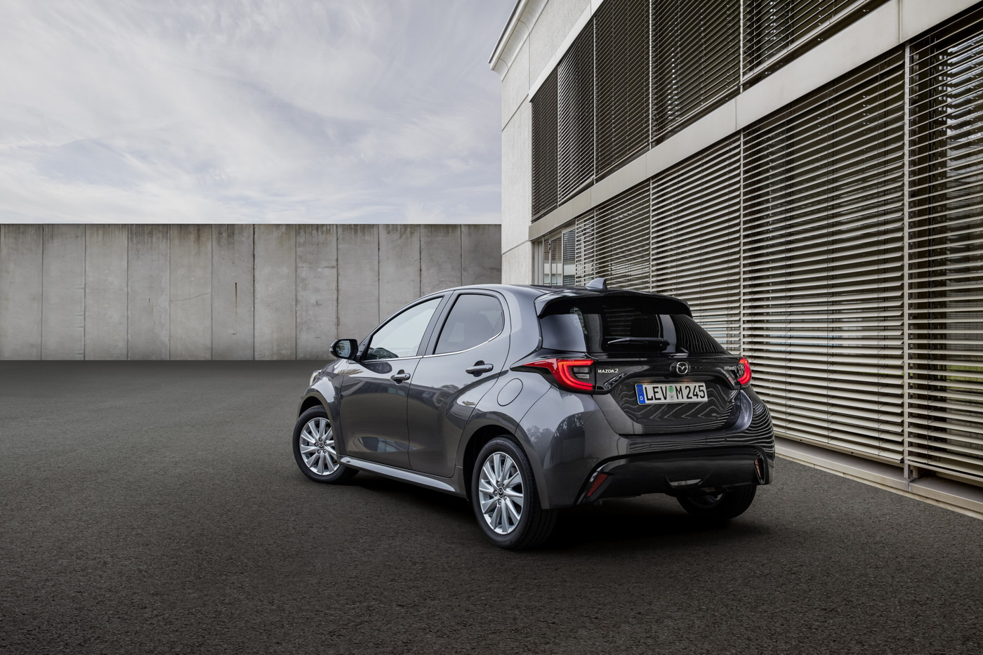 Mazda2 Hybrid (9).JPG