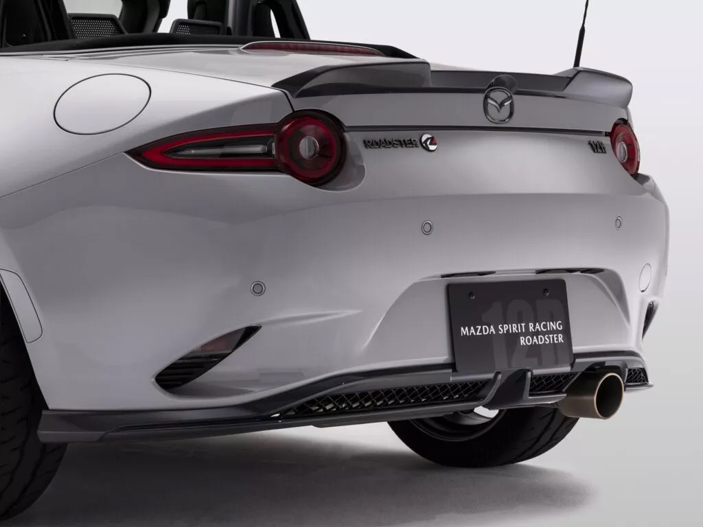 mazdaspiritracingroadster12r_ext_10_l-1024x768.jpeg