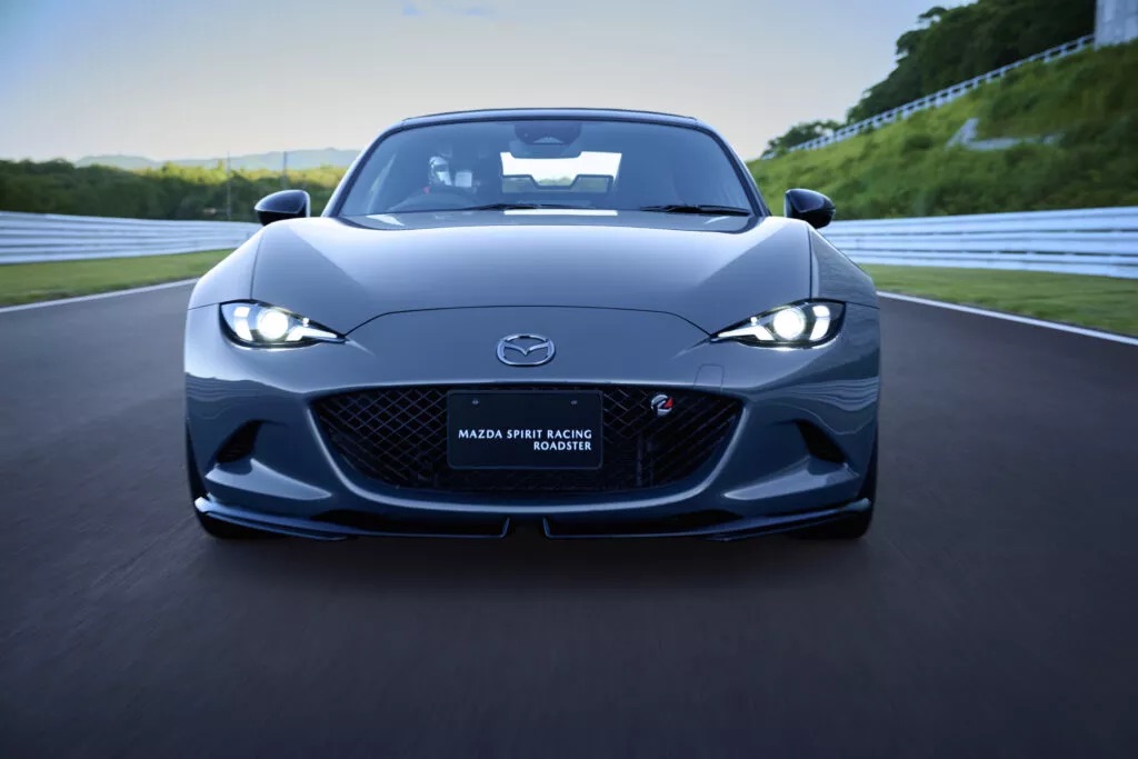 mazdaspiritracingroadster_04_l-1024x683.jpeg