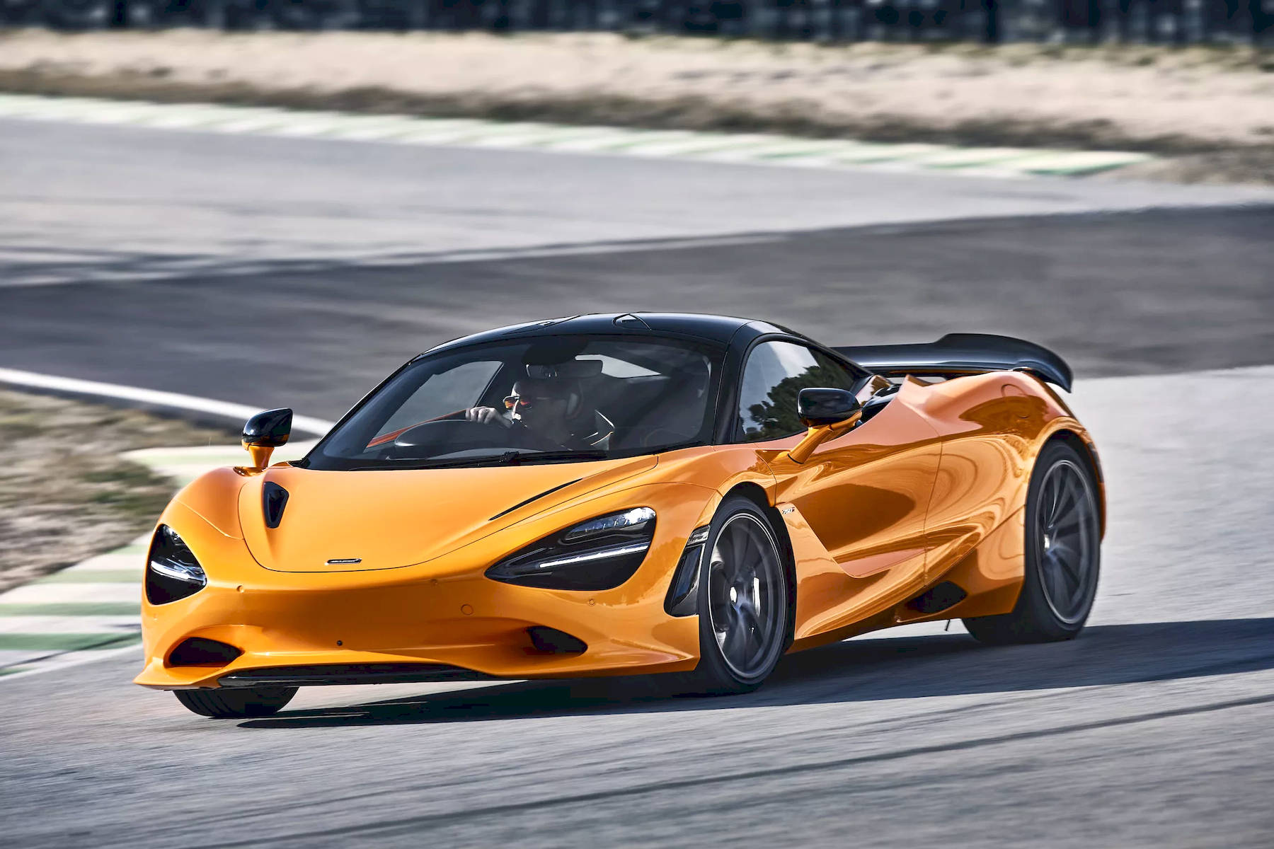 Mclaren-750-S-13.jpg