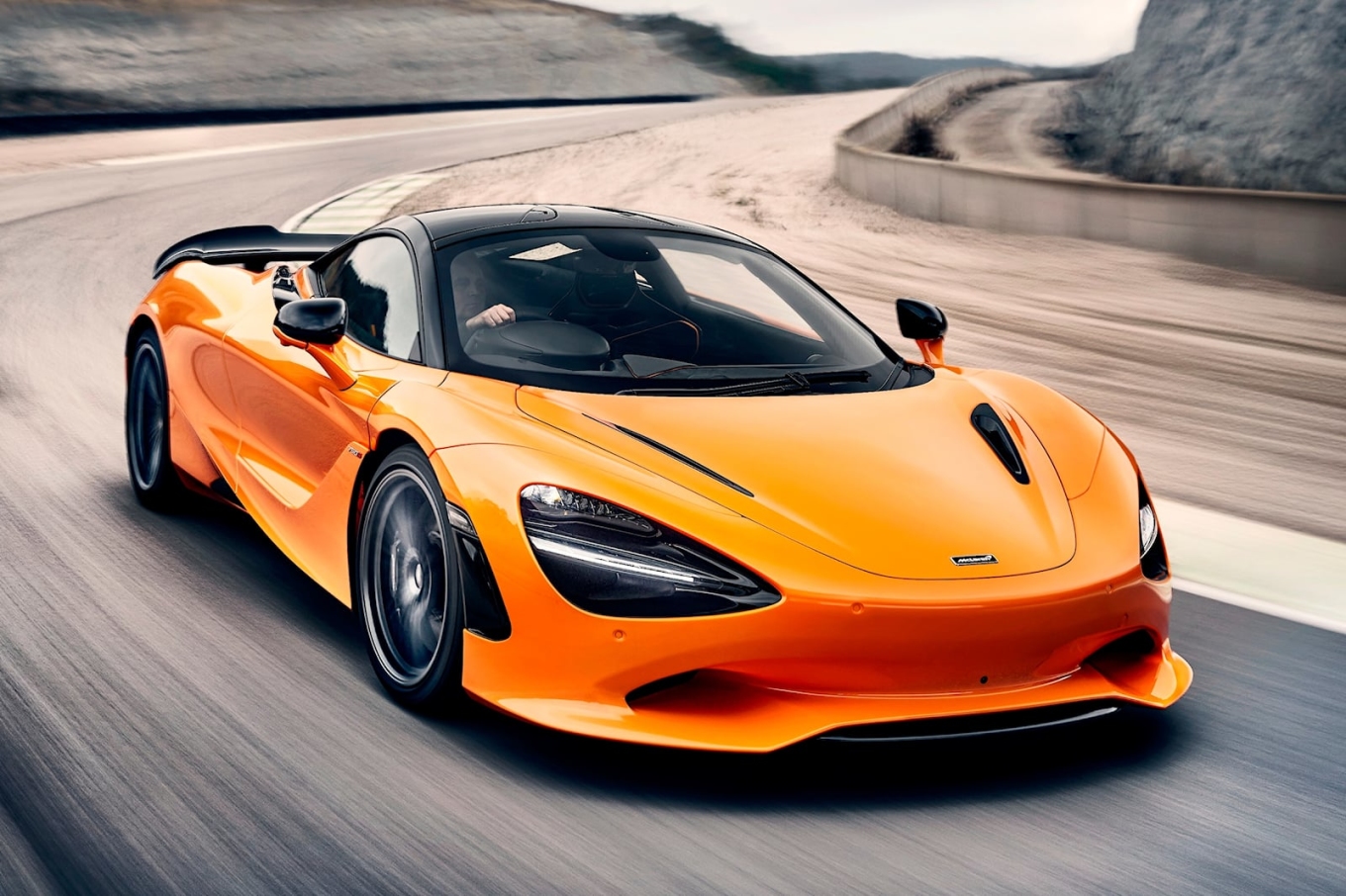 McLaren-750S-1-3505-1682583618.jpg