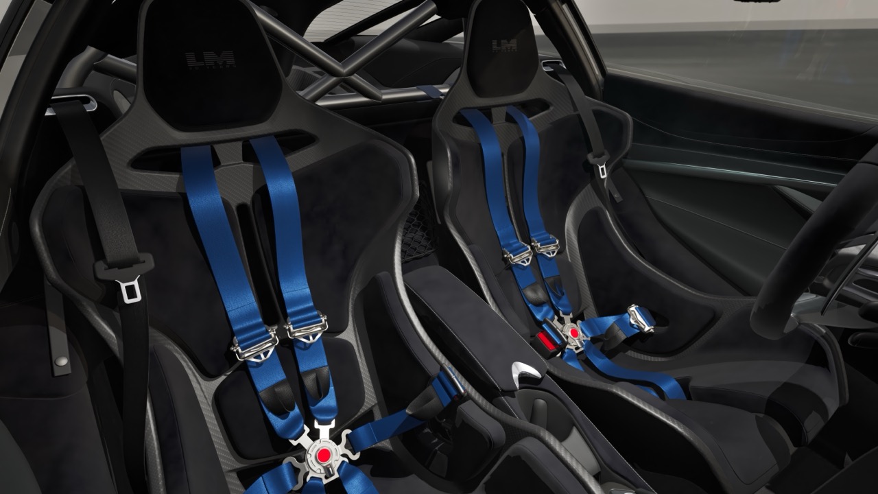 McLaren 750S (7) Large.jpeg