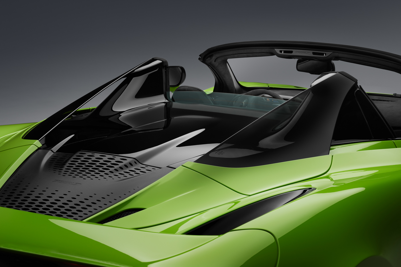 McLaren-765-LT-Spider-siêu-xe-mui-trần-hiệu-năng-cao-dẫn-đầu-phân-khúc-27.jpg