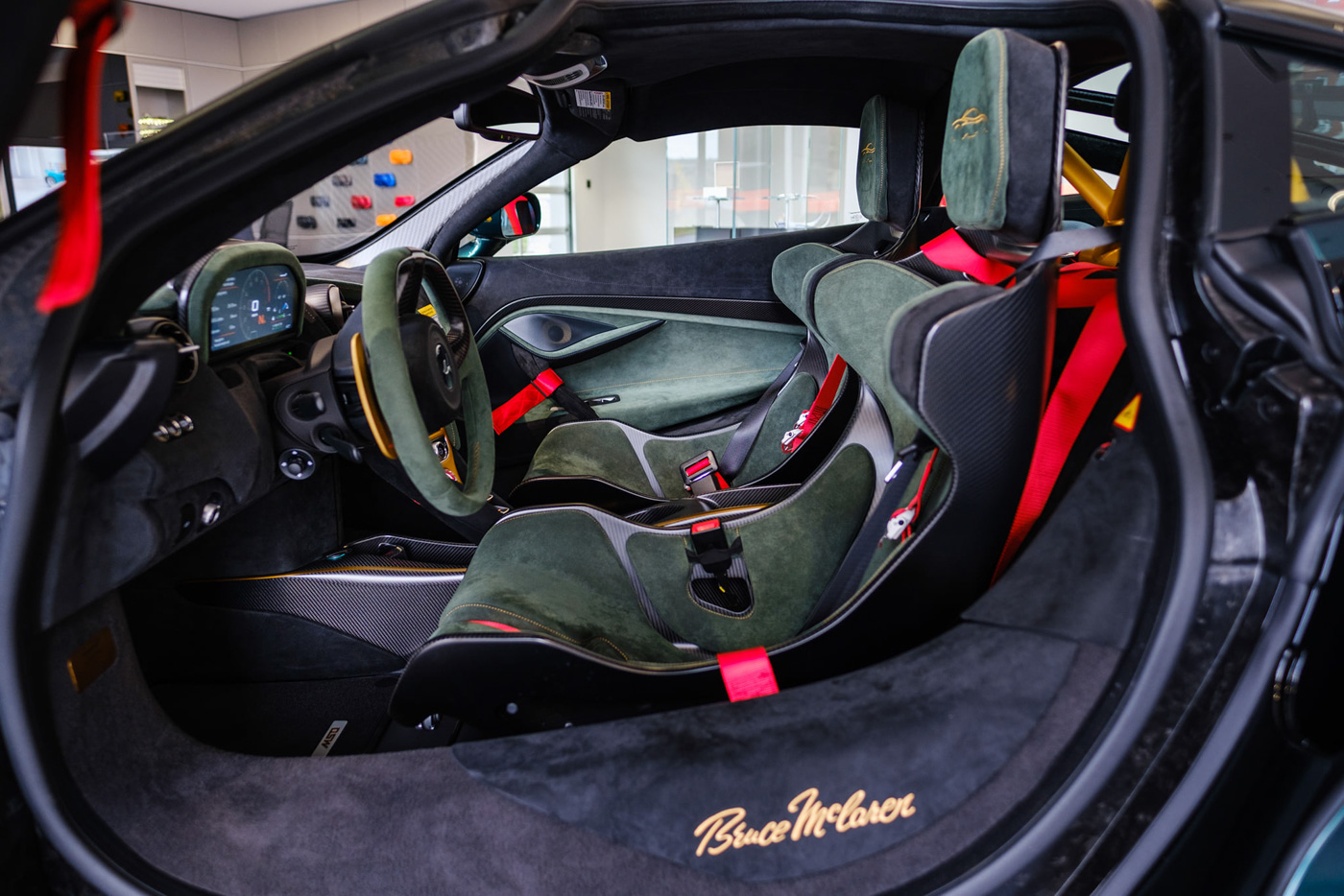 McLaren 765LT MSO (15).JPG