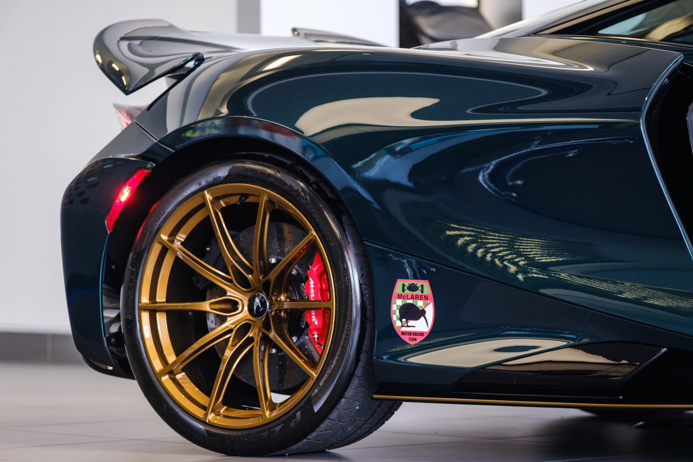 McLaren 765LT MSO (3)-2.JPG