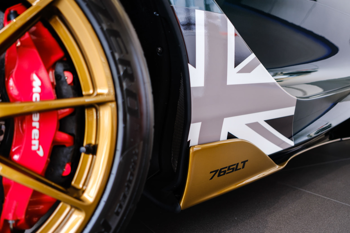 McLaren 765LT MSO (5)-2.JPG
